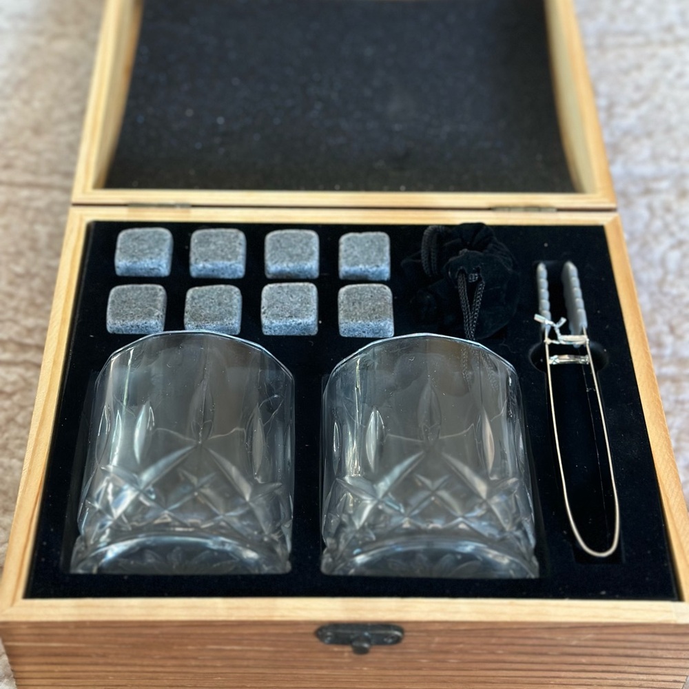 Whiskey Stones Gift Set Wood Box Two Glasses Eight Whiskey Rocks Ambrizzola New